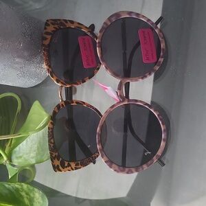 Betsy Johnson shades